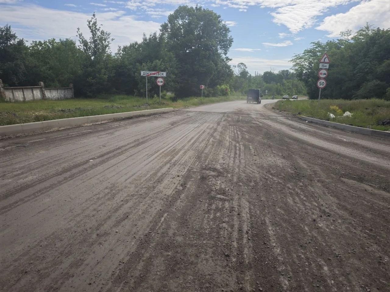 Якутия установила бордюры на улице Докучаевска.